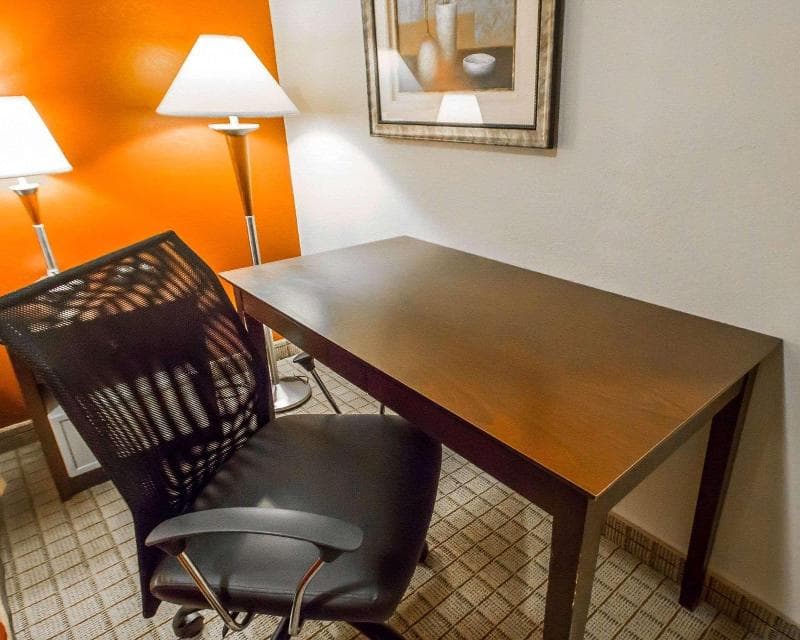 Econo Lodge Inn And Suites Old Saybrook - Westbrook 4