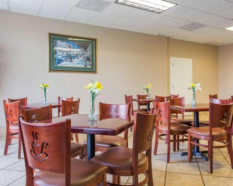 Econo Lodge Conley photo 1