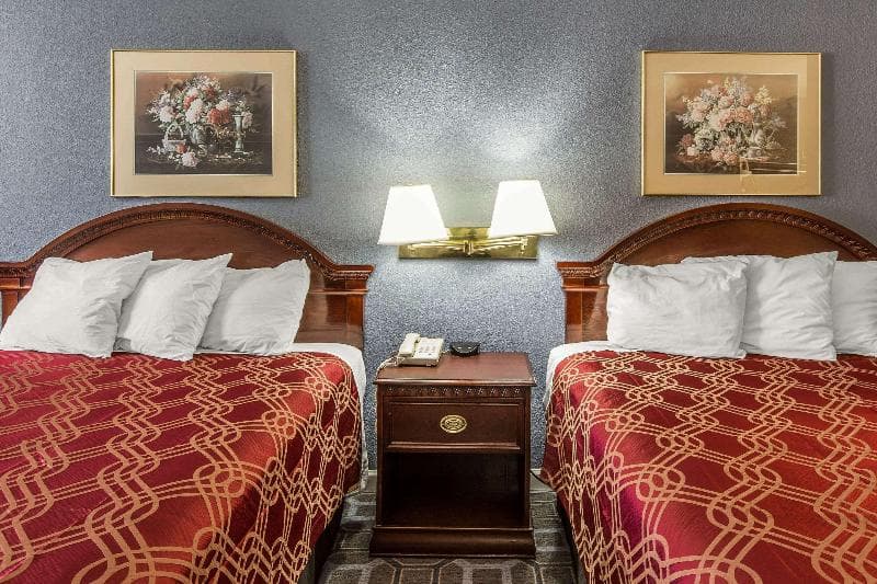 Econo Lodge Thomaston 2
