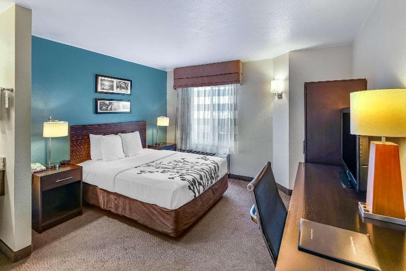 Sleep Inn Near Washington State Line 2