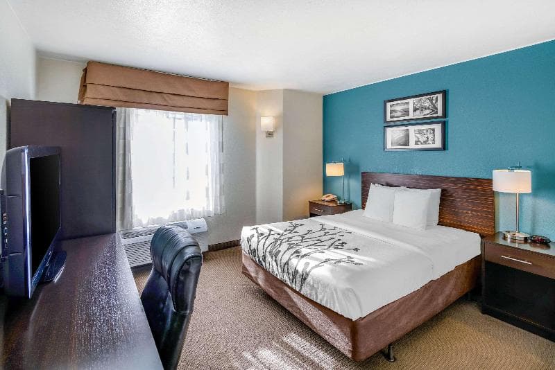 Sleep Inn Near Washington State Line 3