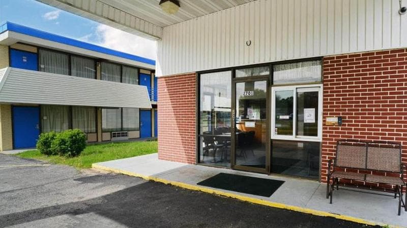 Rodeway Inn 2