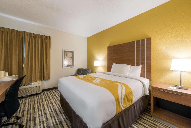 Quality Inn Michigan City 4