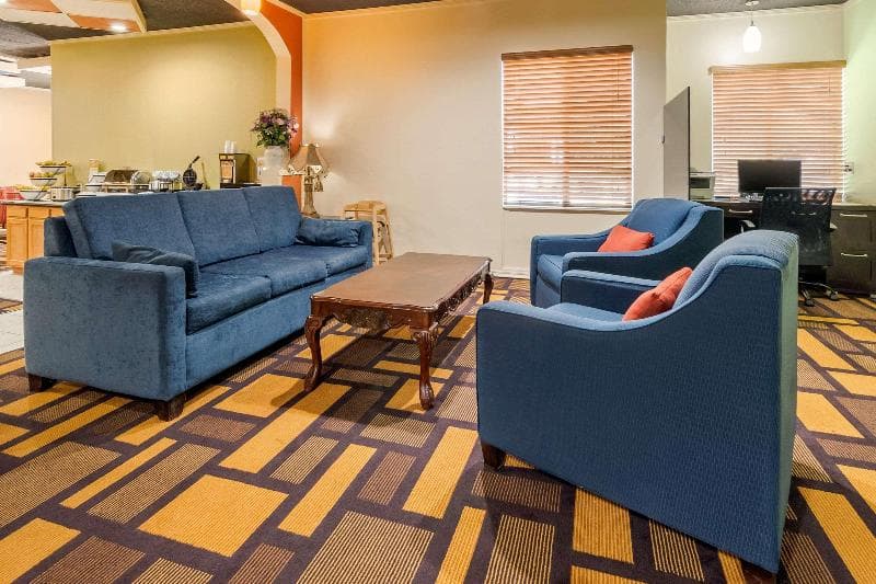 Quality Inn And Suites Lenexa Kansas City 5