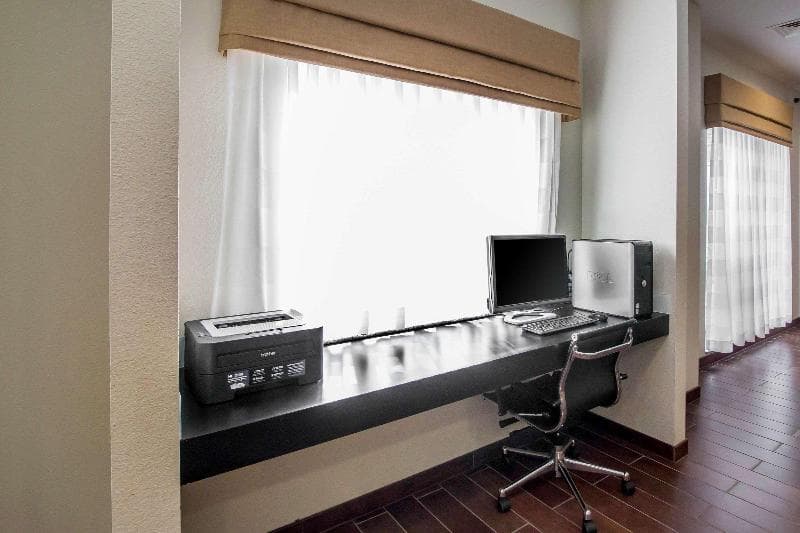 Sleep Inn & Suites photo 1