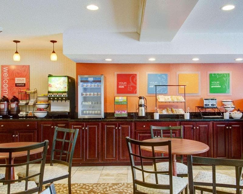 Comfort Inn Foxboro - Mansfield 3
