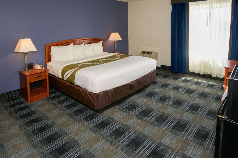 Quality Inn Bourne photo 1