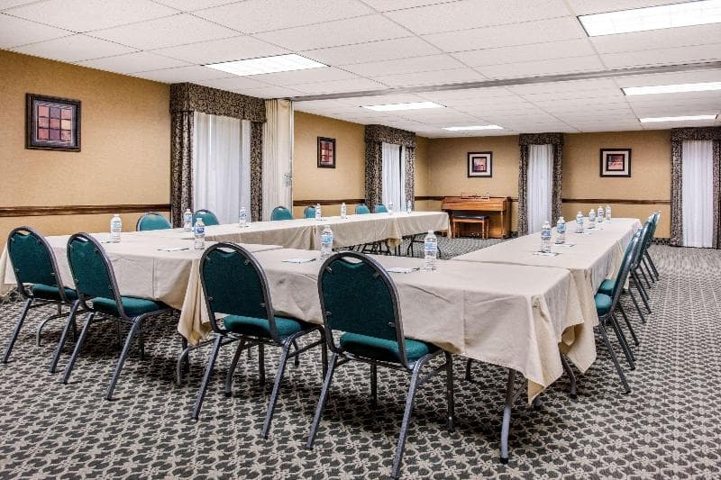 Quality Inn At Bangor Mall photo 1