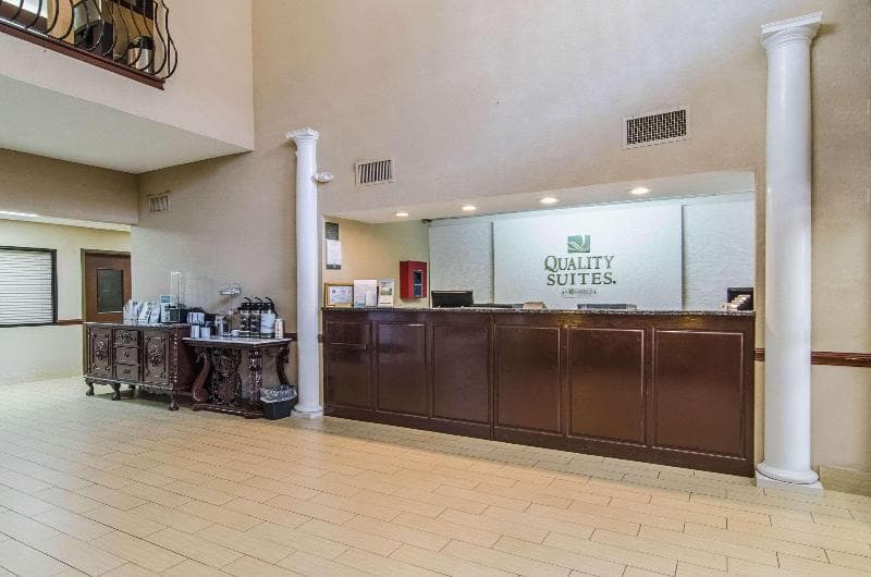 Quality Suites Graham 5