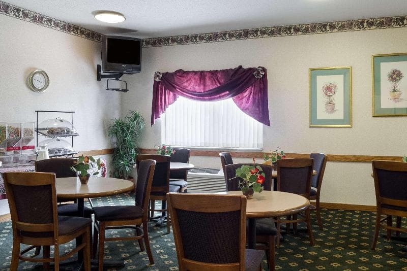 Rodeway Inn Wahpeton photo 1