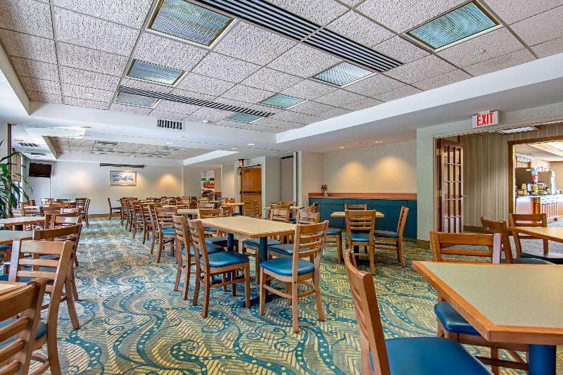 Quality Inn 3