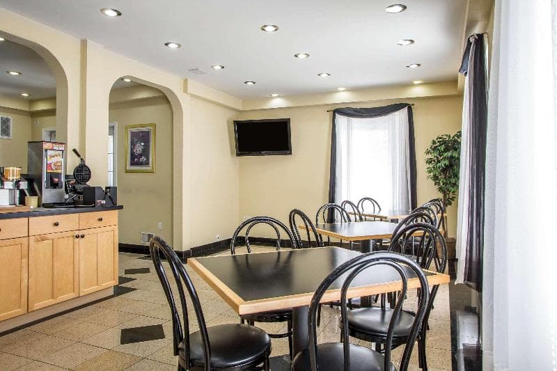 Quality Inn main