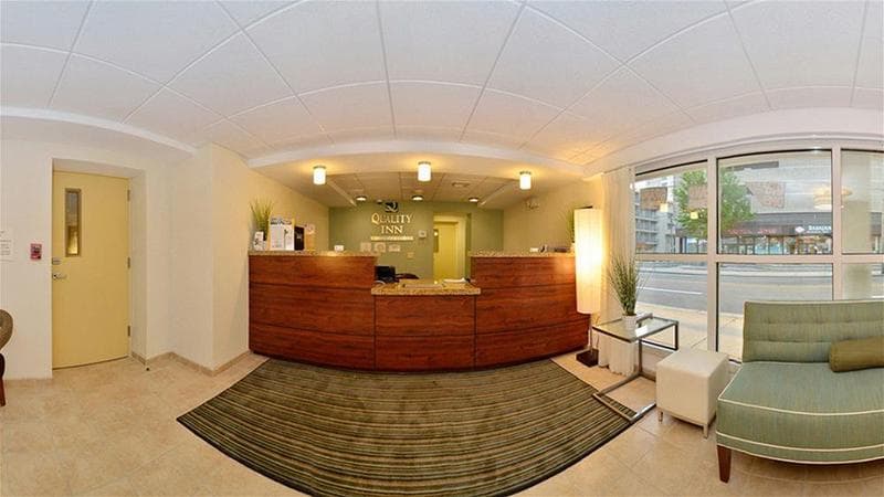 Quality Inn Flamingo 5