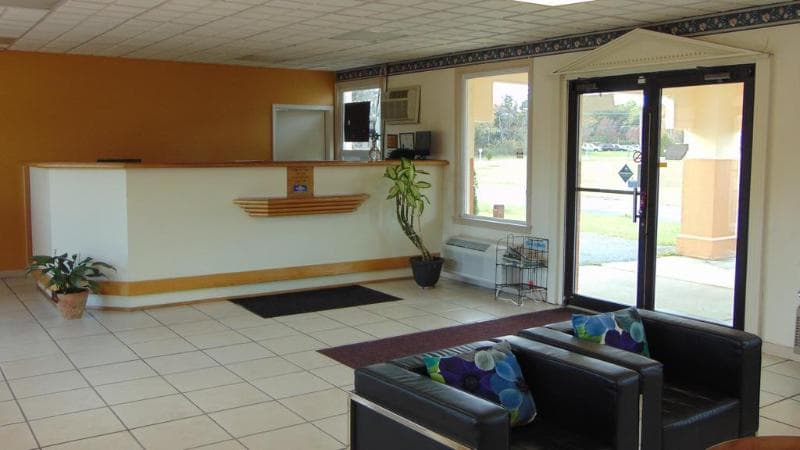 Oceanside Lodge photo 1