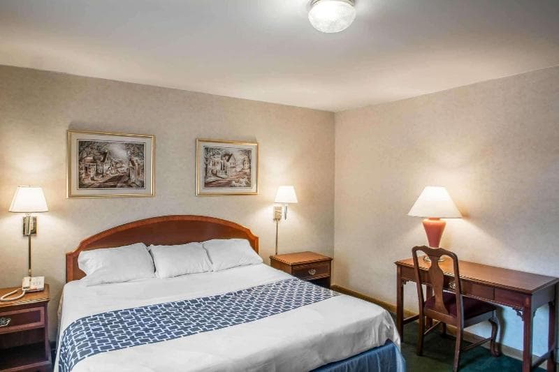 Econo Lodge Hornell Hornell 4