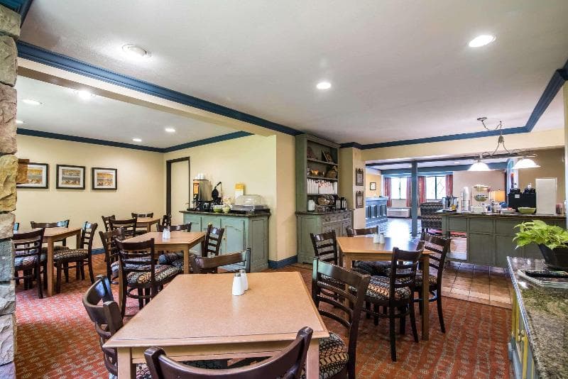 Quality Inn Cortland main