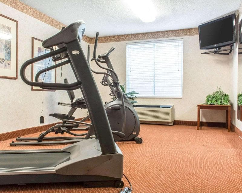Quality Inn Geneseo Area 2