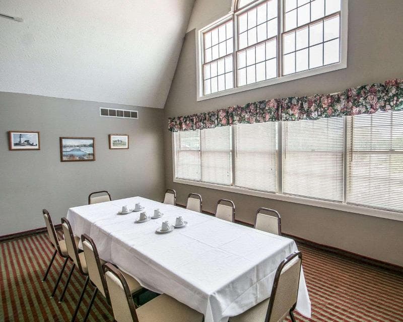 Rodeway Inn Lakeville photo 1