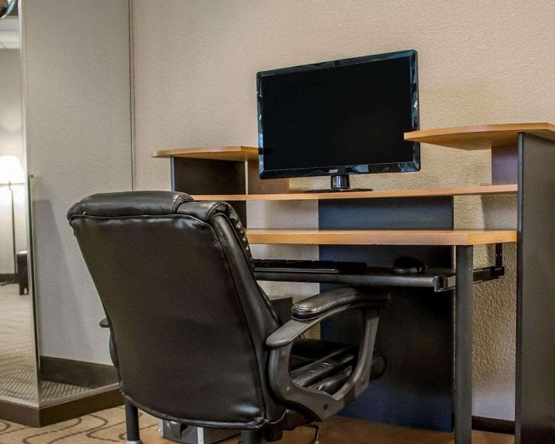 Comfort Inn photo 1