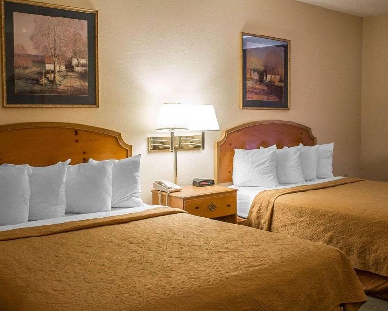 Quality Inn And Suites Bellville – Mansfield photo 1