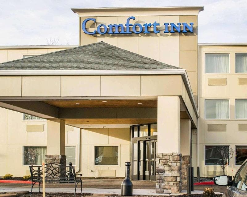 Comfort Inn Mayfield Heights Cleveland East 2