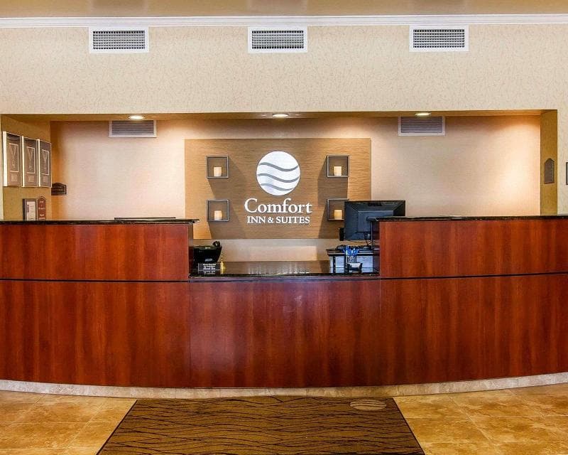 Comfort Inn & Suites Cottage Grove Area 5