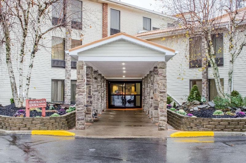 Comfort Inn Hazleton 2