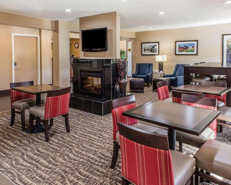 Comfort Inn Belle Vernon 3