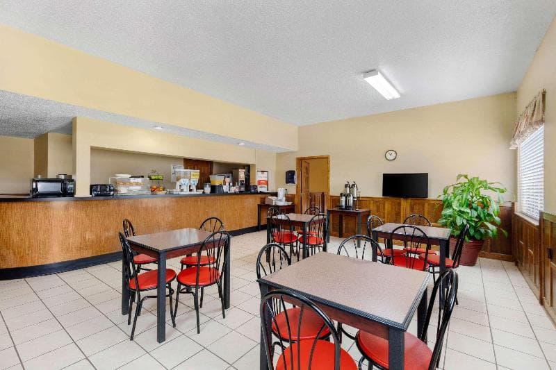 Econo Lodge Lufkin Area main