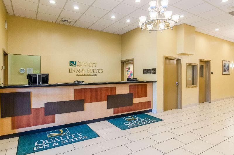 Quality Inn And Suites Lexington Near I-64 And I-81 5