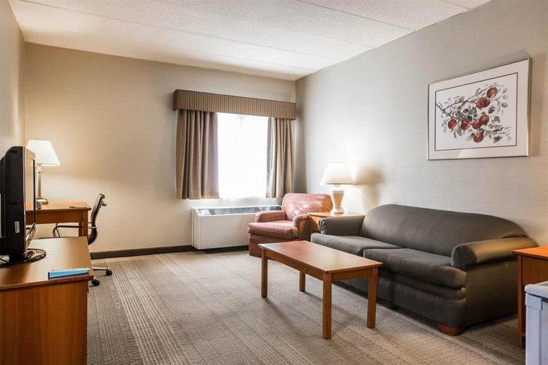 Comfort Inn White River Junction 5