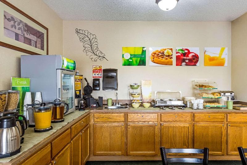Quality Inn Sheboygan photo 1