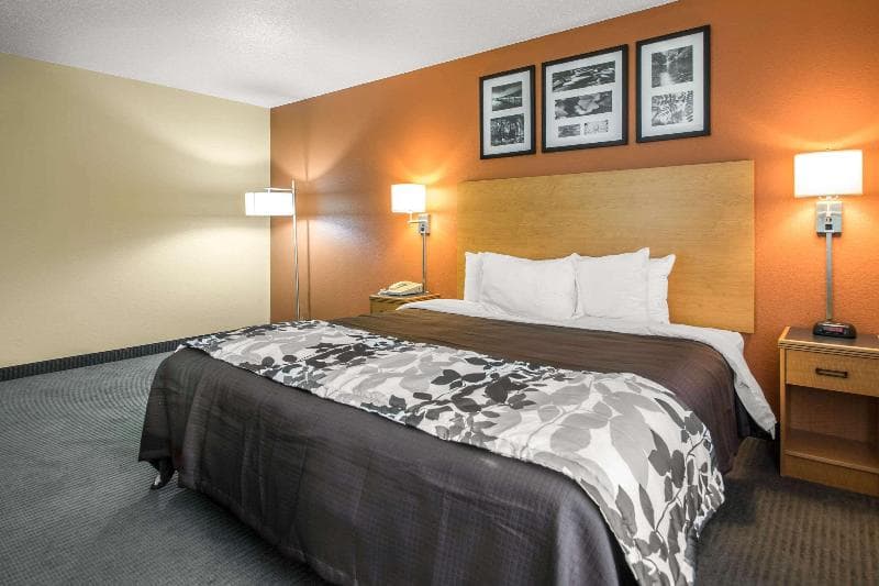 Sleep Inn And Suites Sheboygan 4