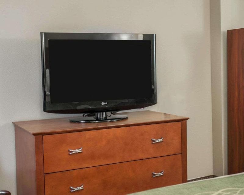 Quality Inn And Suites Near St. Louis And I-255 5