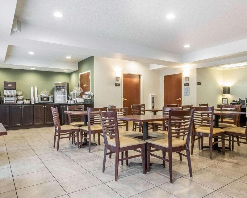 Sleep Inn & Suites Queensbury - Glen Falls 3