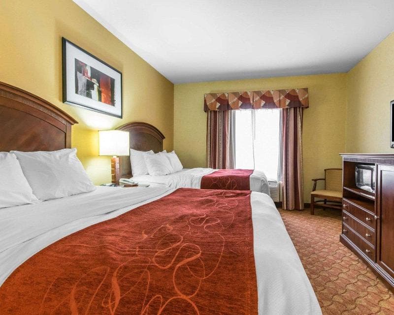 Comfort Suites South Point - Huntington 4
