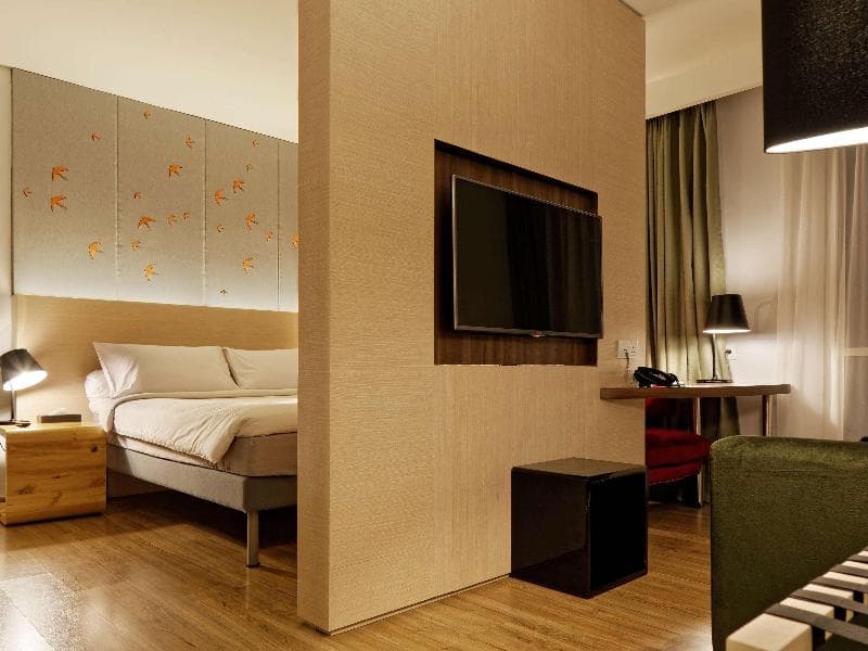 Ibis Styles Jakarta Airport 2