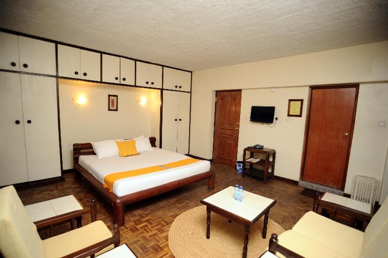 Kenya Comfort Hotel Suites 5