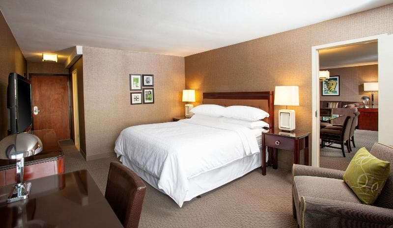 Sheraton Pittsburgh Airport Hotel 4