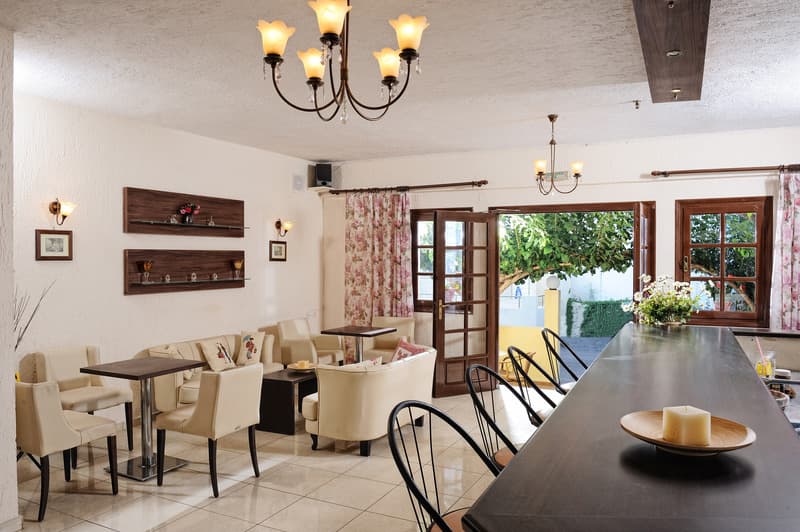 Cleopatra Apartments 3