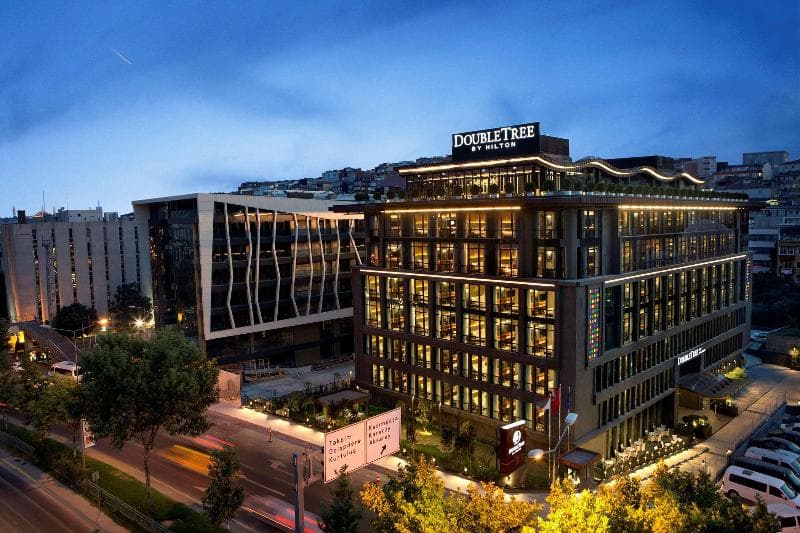 DoubleTree by Hilton Istanbul - Piyalepasa 1