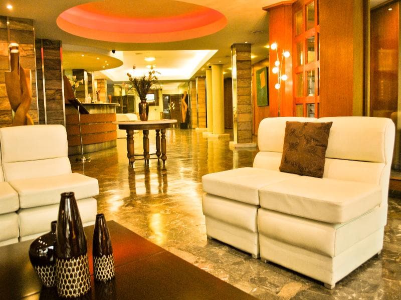 Hotel Mayoral 3