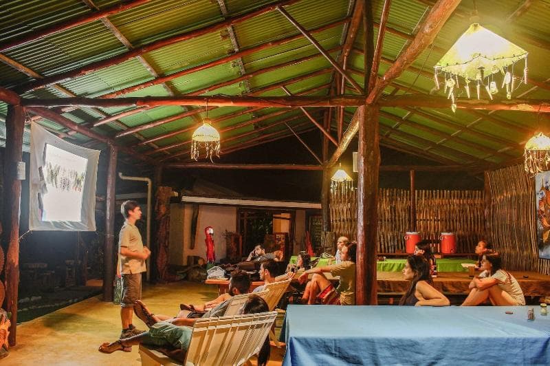 La Leona Eco Lodge main