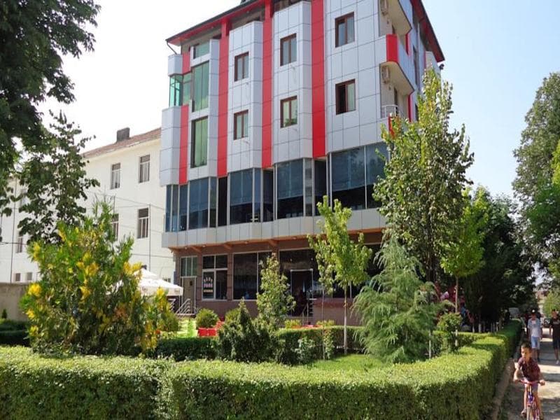 Hotel Piazza 3