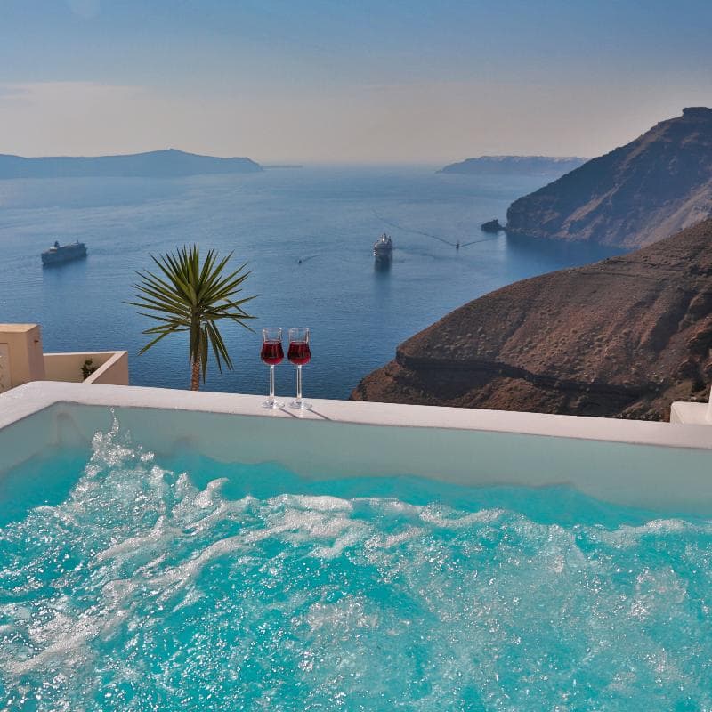 Trieris Villa & Suites 3
