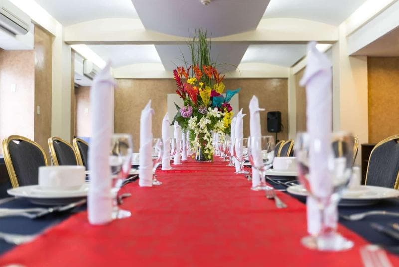 Microtel By Wyndham Batangas photo 1