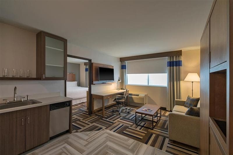 Four Points By Sheraton Midland 5
