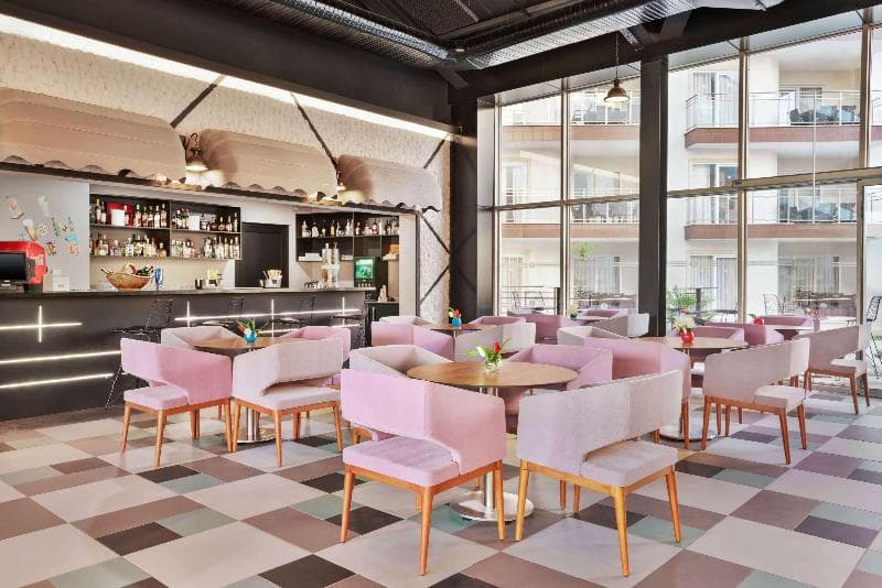 Ramada Hotel & Suites By Wyndham Kusadasi 2