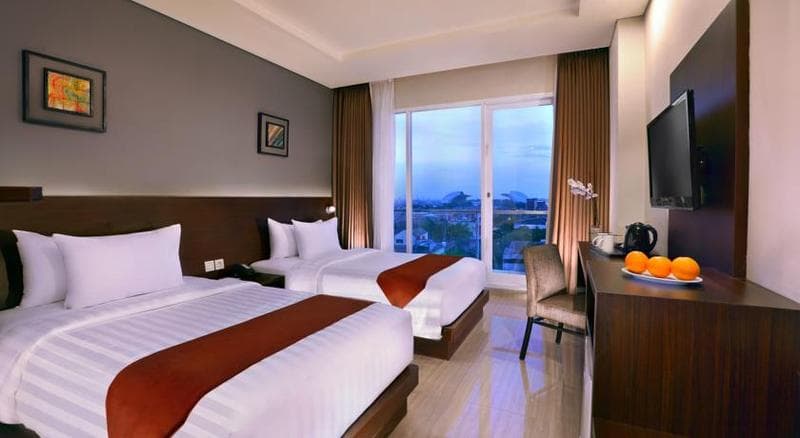 Aston Imperial Bekasi Hotel & Conference Center 2