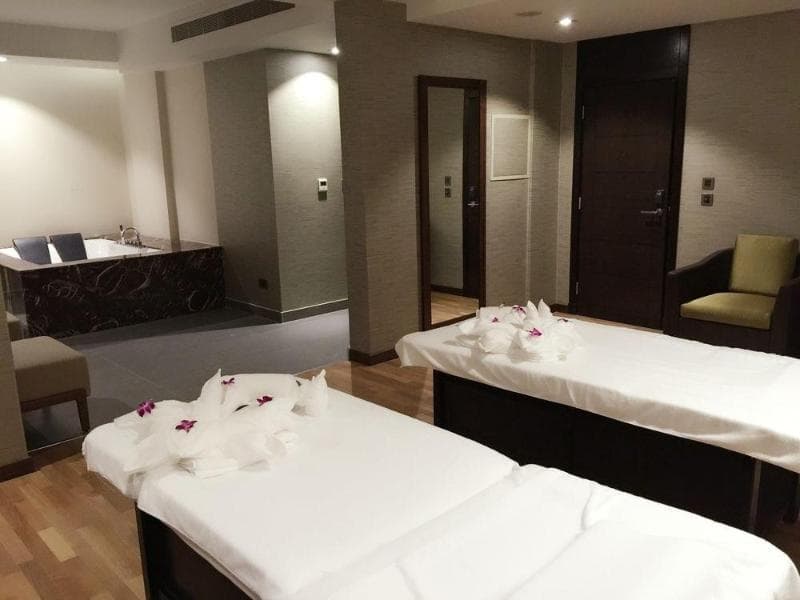 Ramee Rose Hotel 3